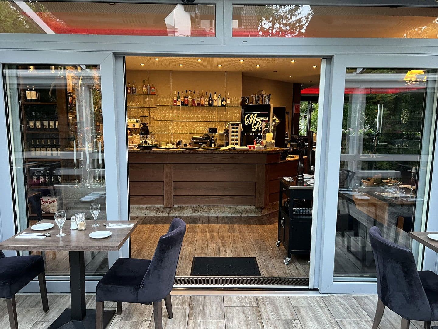 non-residential property for sale, 250 m², Uerdingerstr 552a, Krefeld Bockum, North Rhine-Westphalia non-residential property for sale, 250 m², Uerdingerstr 552a, Krefeld Bockum, North Rhine-Westphalia