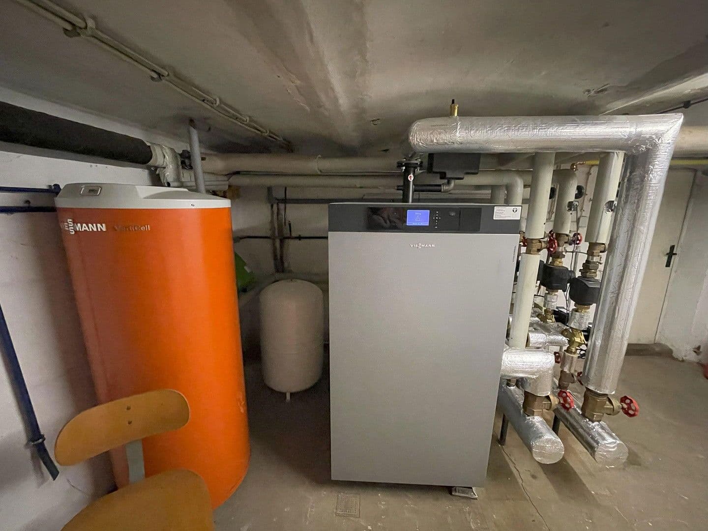 non-residential property for sale, 2,765 m², Sundern, North Rhine-Westphalia non-residential property for sale, 2,765 m², Sundern, North Rhine-Westphalia