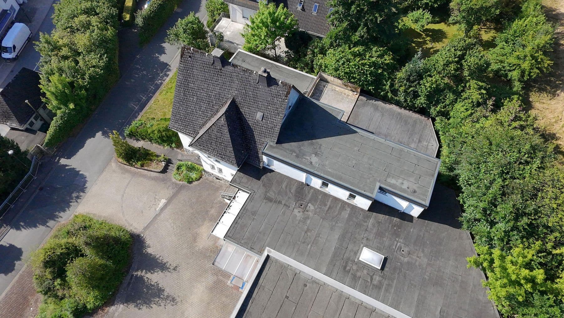 non-residential property for sale, 2,765 m², Sundern, North Rhine-Westphalia non-residential property for sale, 2,765 m², Sundern, North Rhine-Westphalia