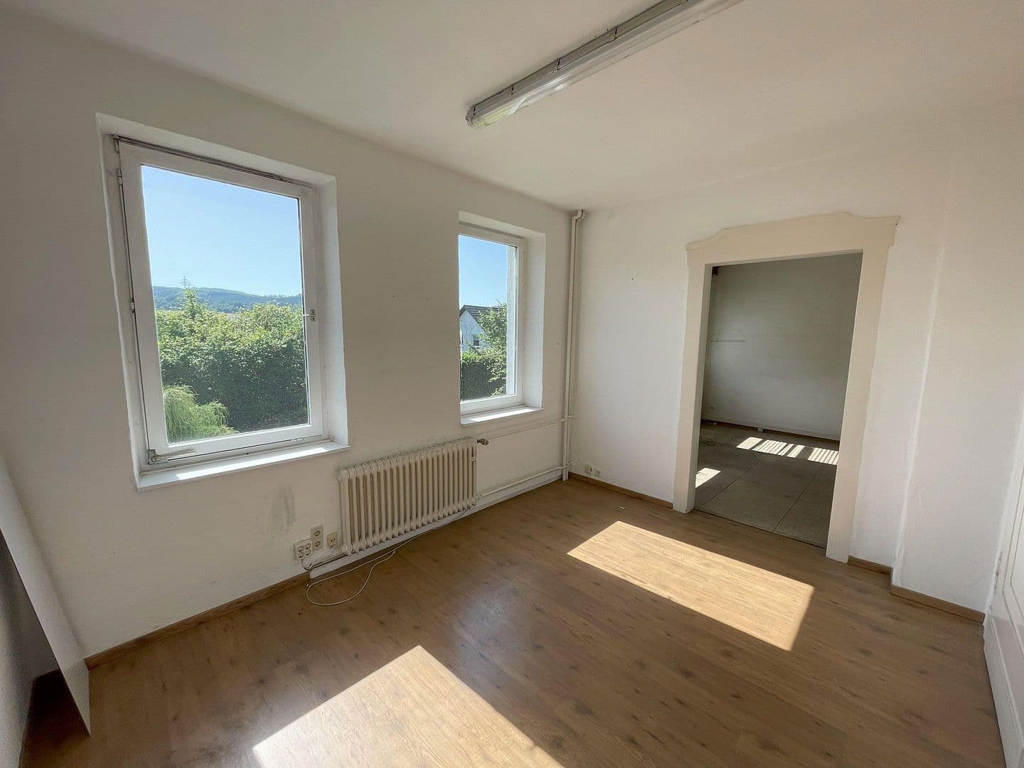 non-residential property for sale, 2,765 m², Sundern, North Rhine-Westphalia non-residential property for sale, 2,765 m², Sundern, North Rhine-Westphalia