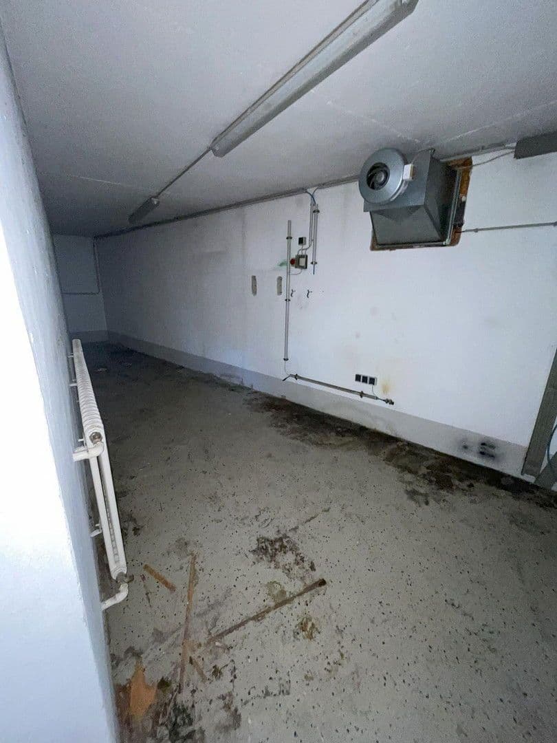 non-residential property for sale, 2,765 m², Sundern, North Rhine-Westphalia non-residential property for sale, 2,765 m², Sundern, North Rhine-Westphalia