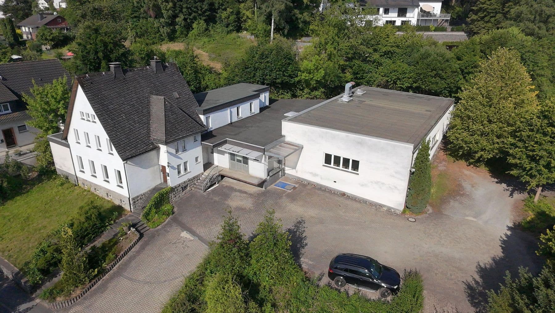 non-residential property for sale, 2,765 m², Sundern, North Rhine-Westphalia non-residential property for sale, 2,765 m², Sundern, North Rhine-Westphalia