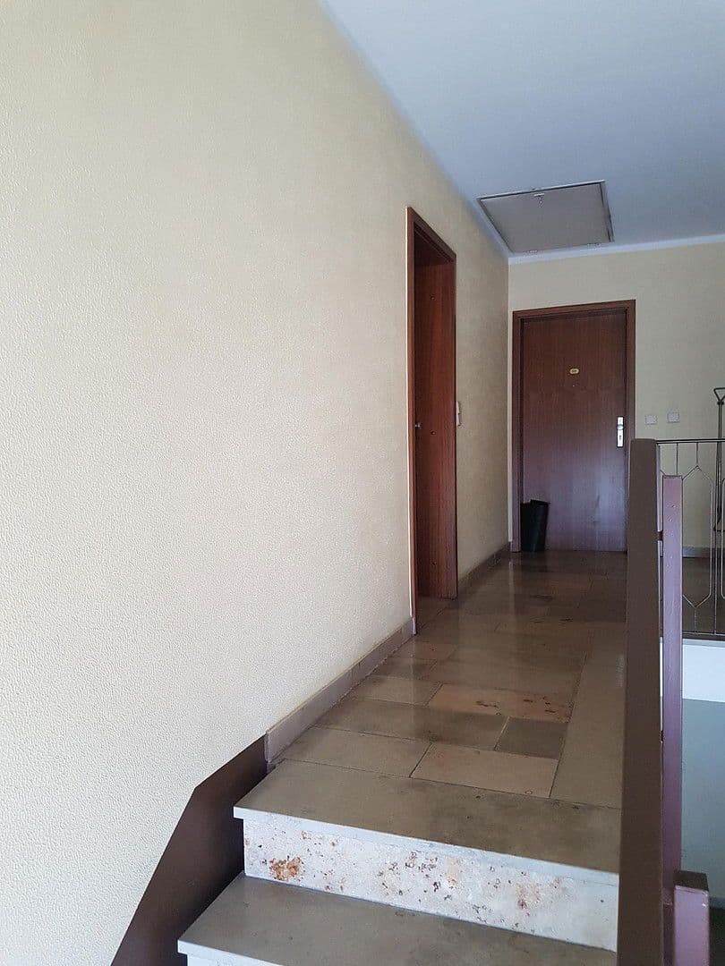 1 bedroom with open-plan kitchen flat for sale, 71 m², Ludwigshafen, Rhineland-Palatinate 1 bedroom with open-plan kitchen flat for sale, 71 m², Ludwigshafen, Rhineland-Palatinate