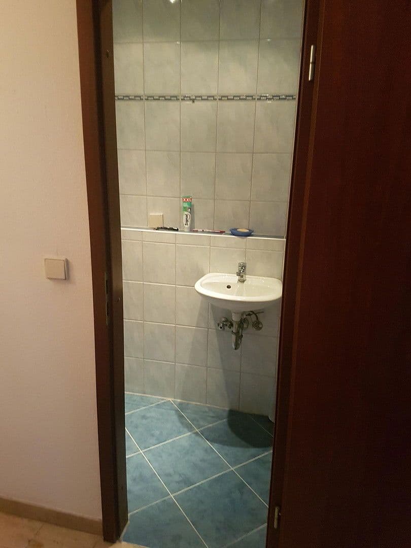 1 bedroom with open-plan kitchen flat for sale, 71 m², Ludwigshafen, Rhineland-Palatinate 1 bedroom with open-plan kitchen flat for sale, 71 m², Ludwigshafen, Rhineland-Palatinate