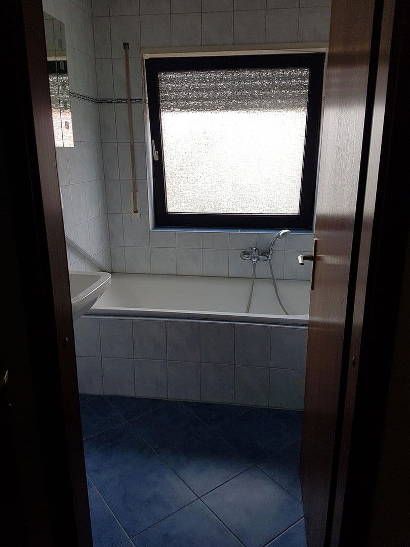 1 bedroom with open-plan kitchen flat for sale, 71 m², Ludwigshafen, Rhineland-Palatinate 1 bedroom with open-plan kitchen flat for sale, 71 m², Ludwigshafen, Rhineland-Palatinate