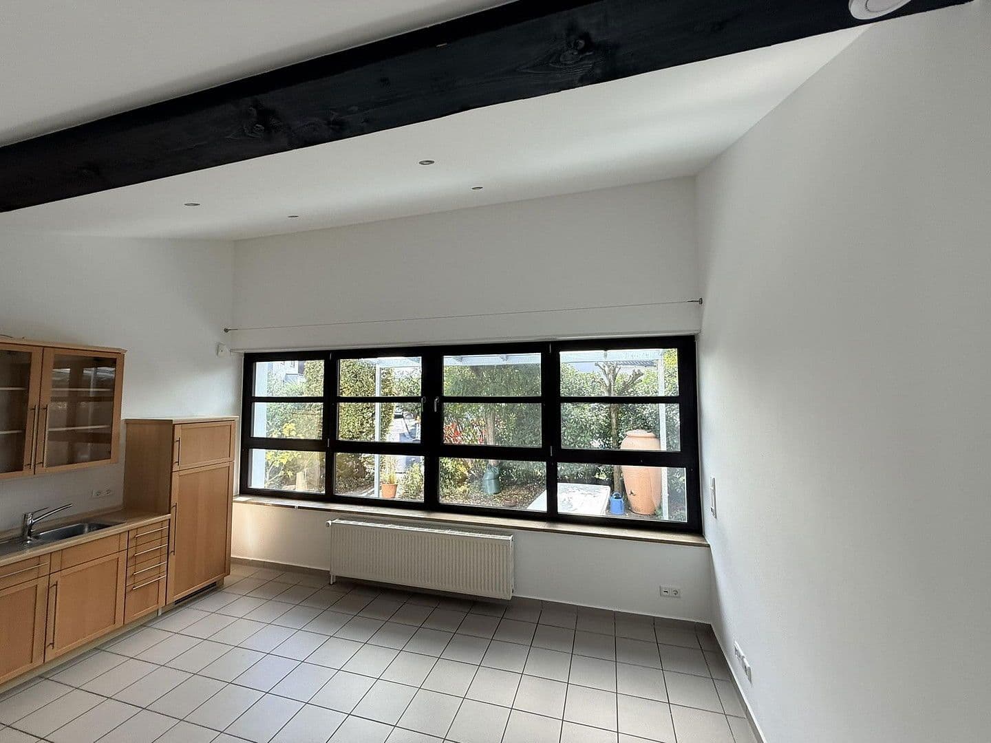 1 bedroom with open-plan kitchen flat to rent, 115 m², Rodenbach, Hesse 1 bedroom with open-plan kitchen flat to rent, 115 m², Rodenbach, Hesse