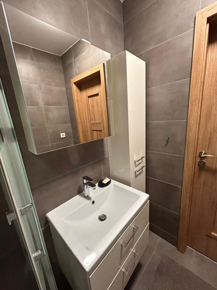 3 bedroom flat for sale, 74 m², Halalovka, Trenčín, Trenčiansky Region 3 bedroom flat for sale, 74 m², Halalovka, Trenčín, Trenčiansky Region