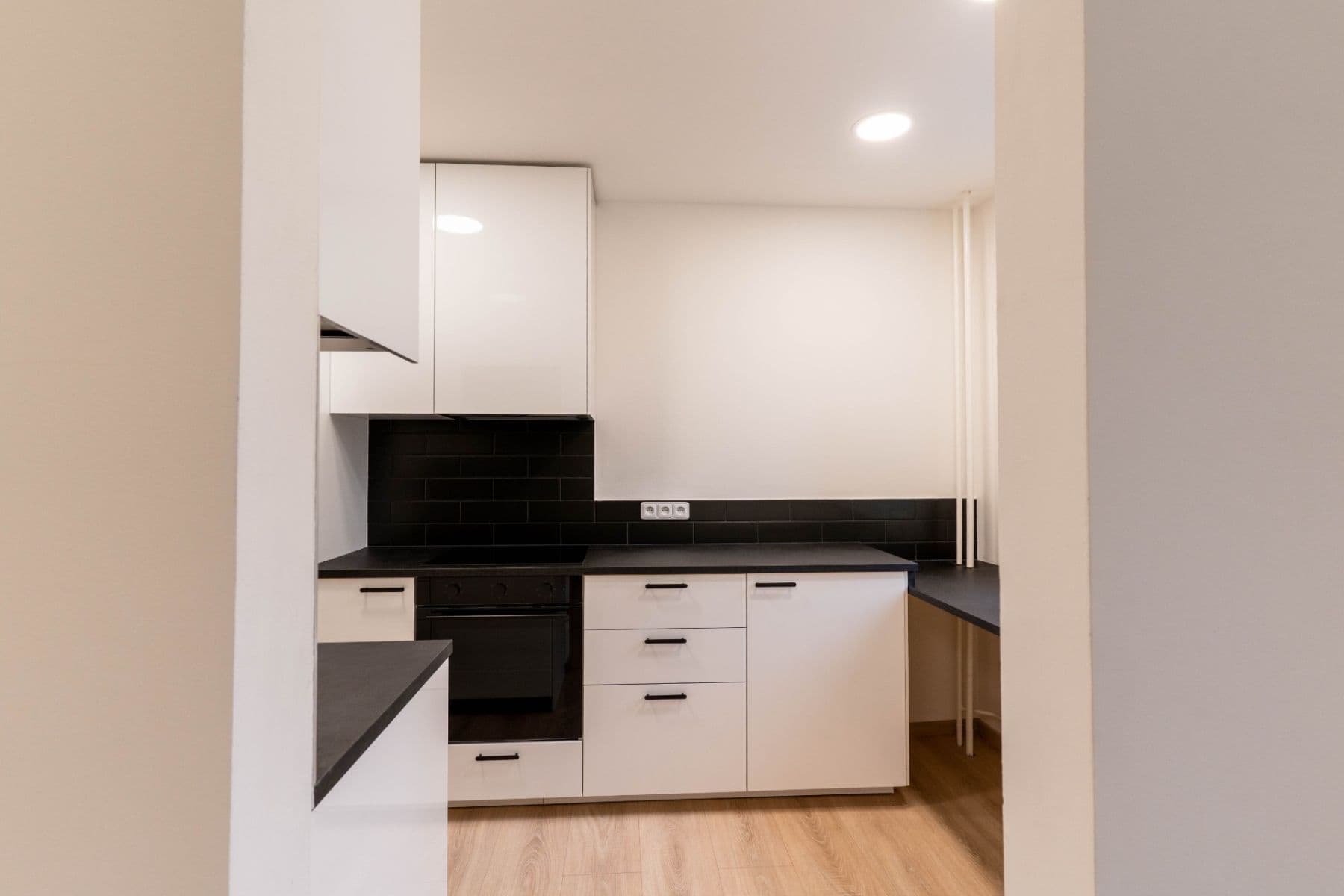 3 bedroom flat for sale, 77 m², Hekrova, Prague, Prague 3 bedroom flat for sale, 77 m², Hekrova, Prague, Prague