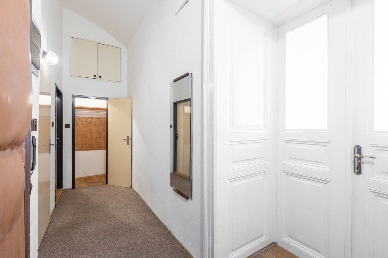 1 bedroom flat to rent, 49 m², Hradební, Prague, Prague 1 bedroom flat to rent, 49 m², Hradební, Prague, Prague