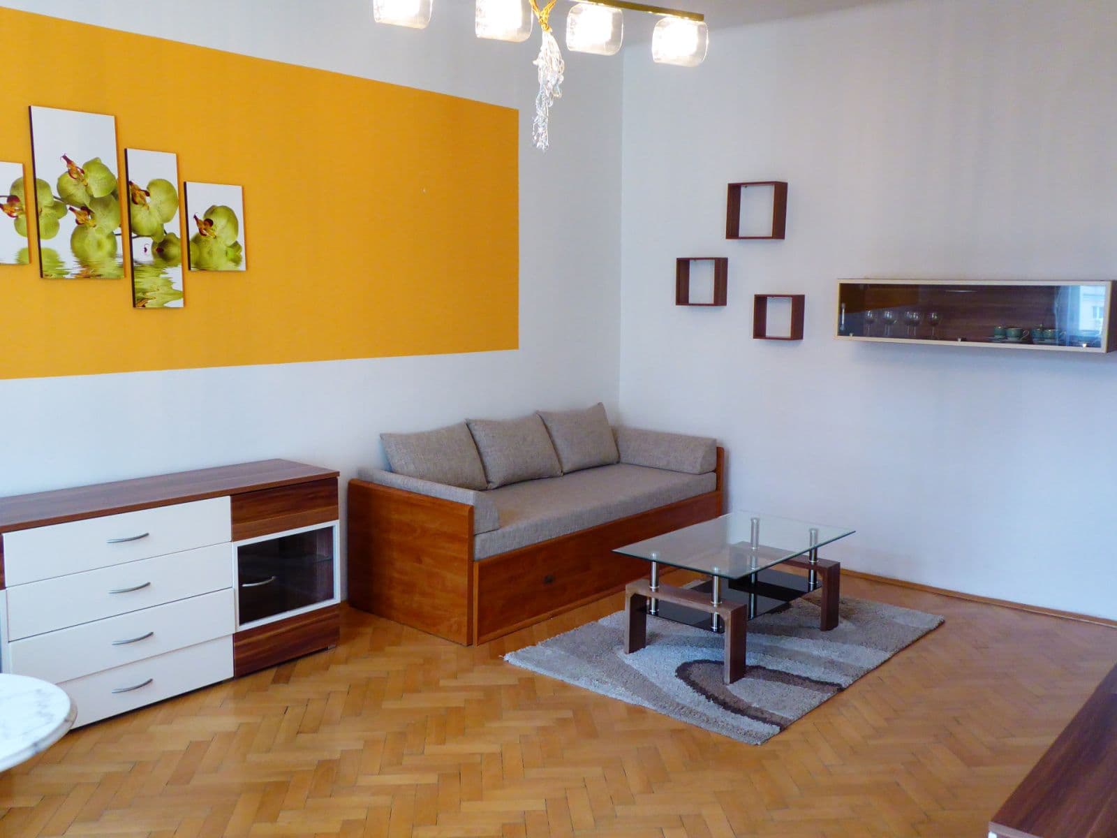 1 bedroom with open-plan kitchen flat to rent, 49 m², Biskupcova, Prague, Prague 1 bedroom with open-plan kitchen flat to rent, 49 m², Biskupcova, Prague, Prague