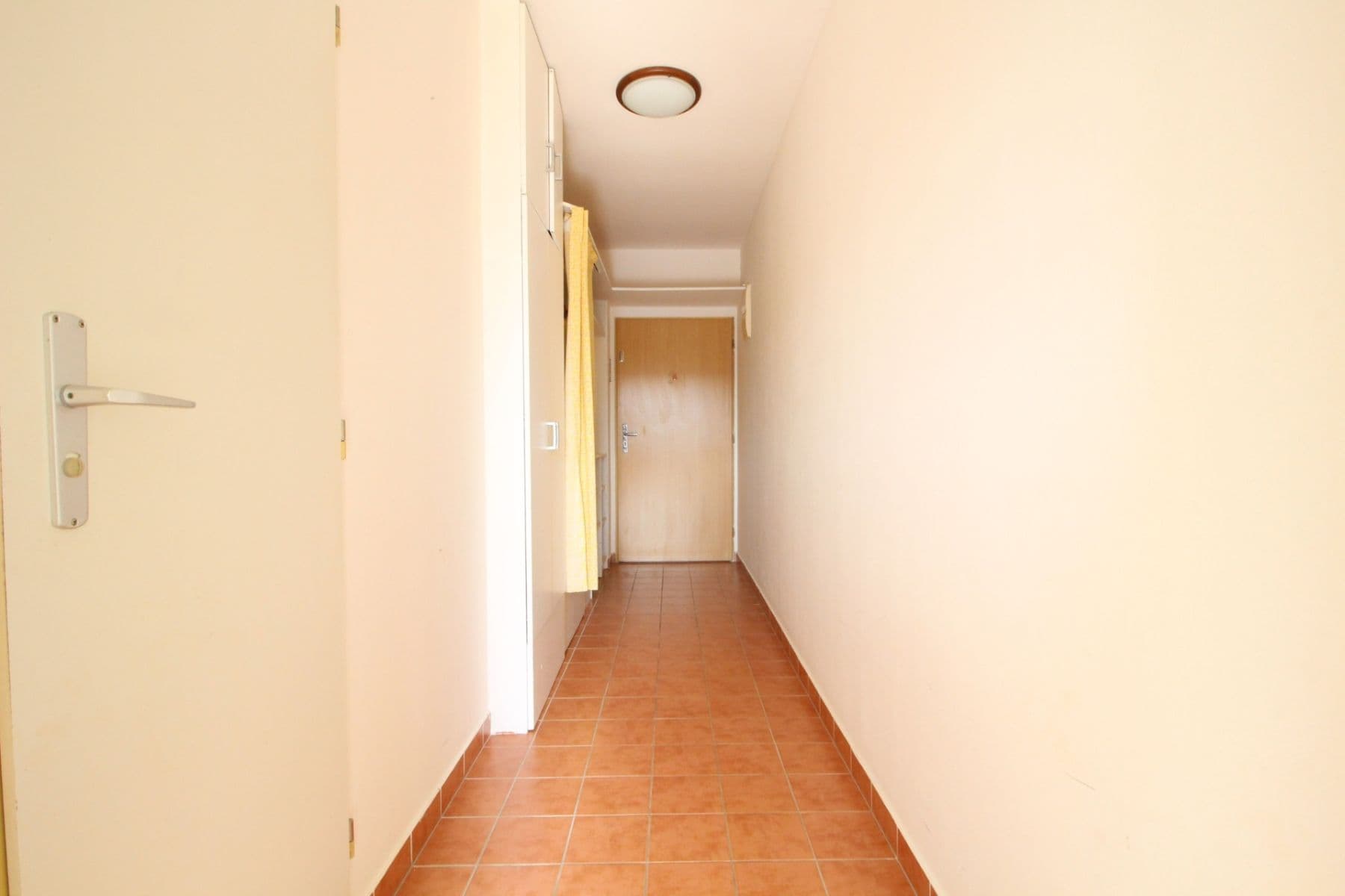 Studio flat to rent, 48 m², Nad Štolami, Odolena Voda, Středočeský Region Studio flat to rent, 48 m², Nad Štolami, Odolena Voda, Středočeský Region