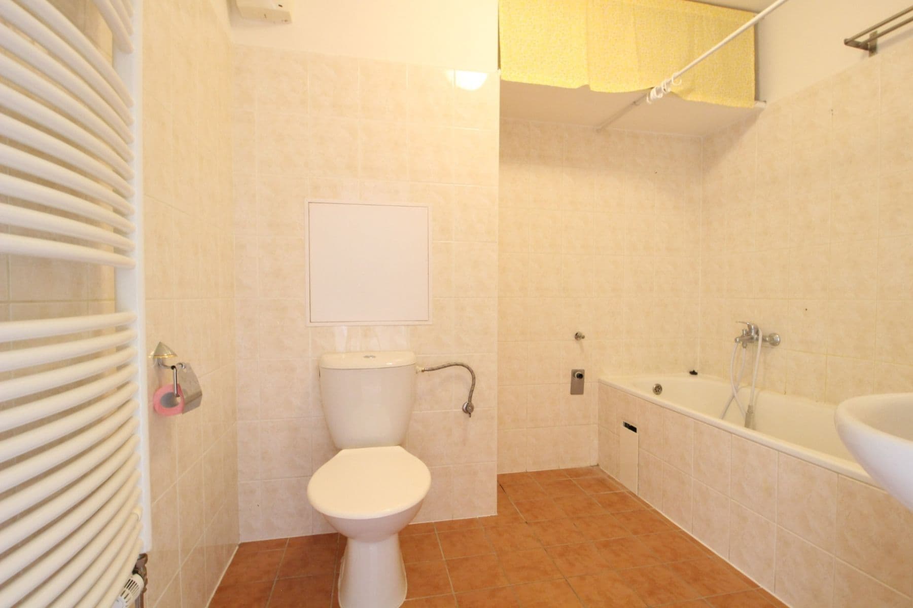 Studio flat to rent, 48 m², Nad Štolami, Odolena Voda, Středočeský Region Studio flat to rent, 48 m², Nad Štolami, Odolena Voda, Středočeský Region