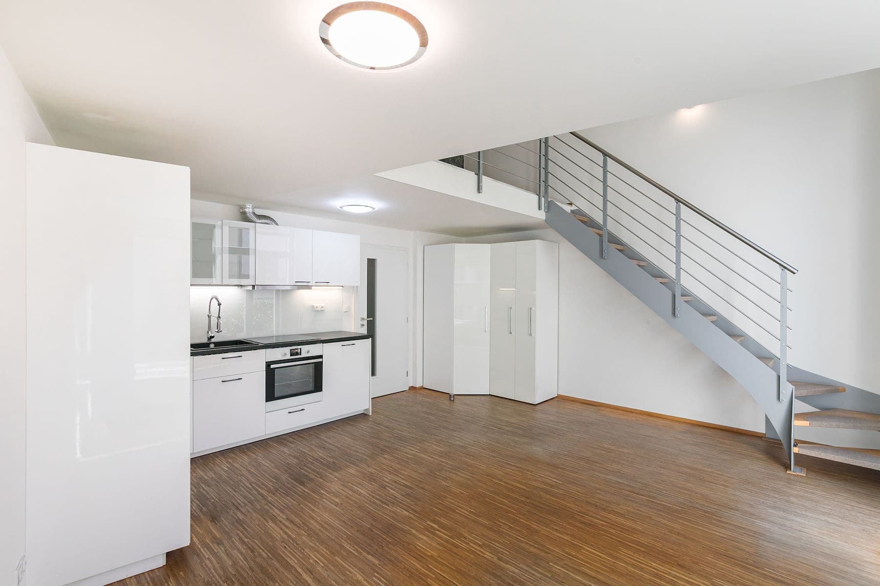 1 bedroom with open-plan kitchen flat for sale, 51 m², U Libeňského pivovaru, Prague, Prague 1 bedroom with open-plan kitchen flat for sale, 51 m², U Libeňského pivovaru, Prague, Prague