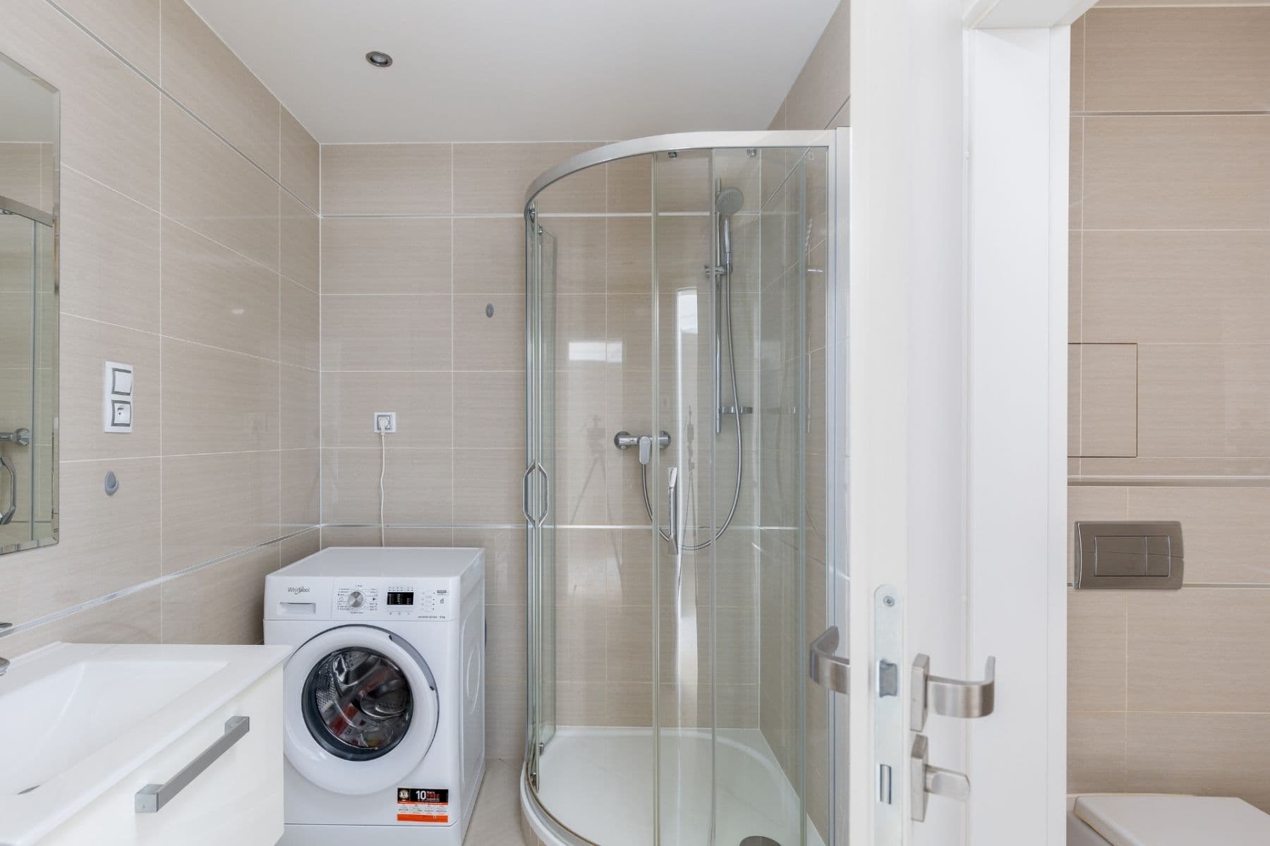 Studio flat to rent, 41 m², Olšanská, Prague, Prague Studio flat to rent, 41 m², Olšanská, Prague, Prague