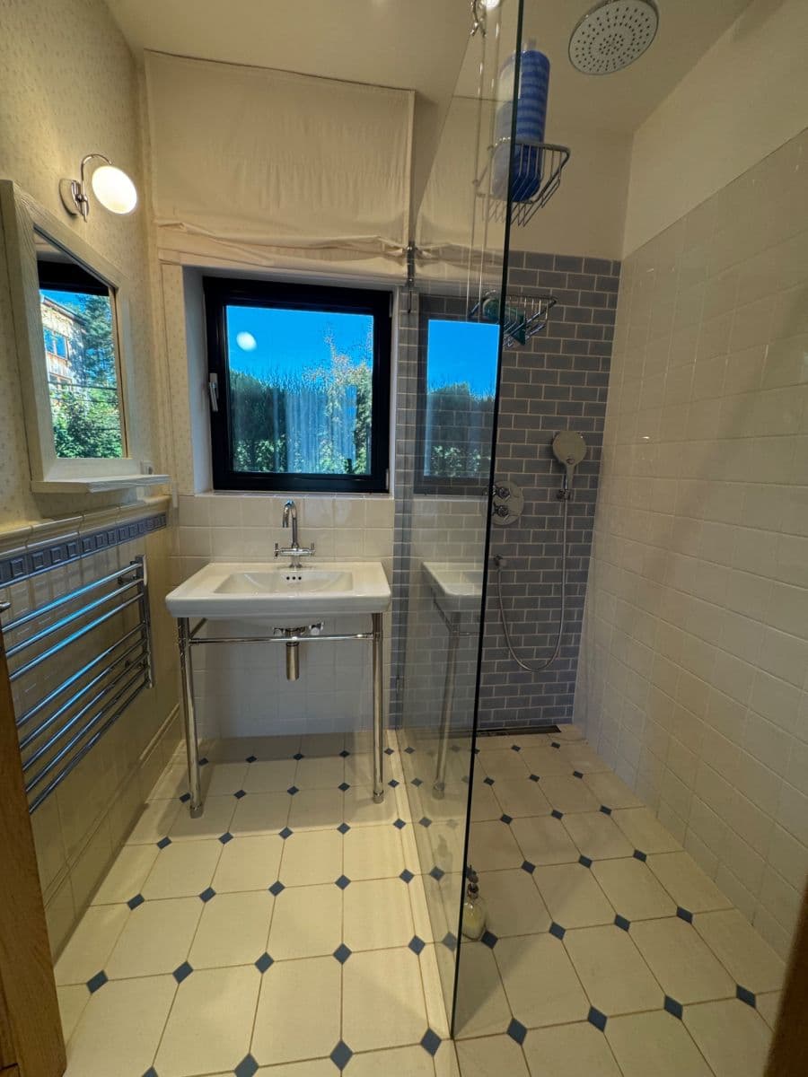 house for sale, 228 m², Vřesová, Ohrobec, Středočeský Region house for sale, 228 m², Vřesová, Ohrobec, Středočeský Region