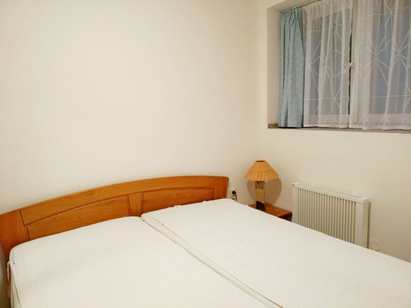 1 bedroom with open-plan kitchen flat to rent, 60 m², Hošťálkova, Prague, Prague 1 bedroom with open-plan kitchen flat to rent, 60 m², Hošťálkova, Prague, Prague