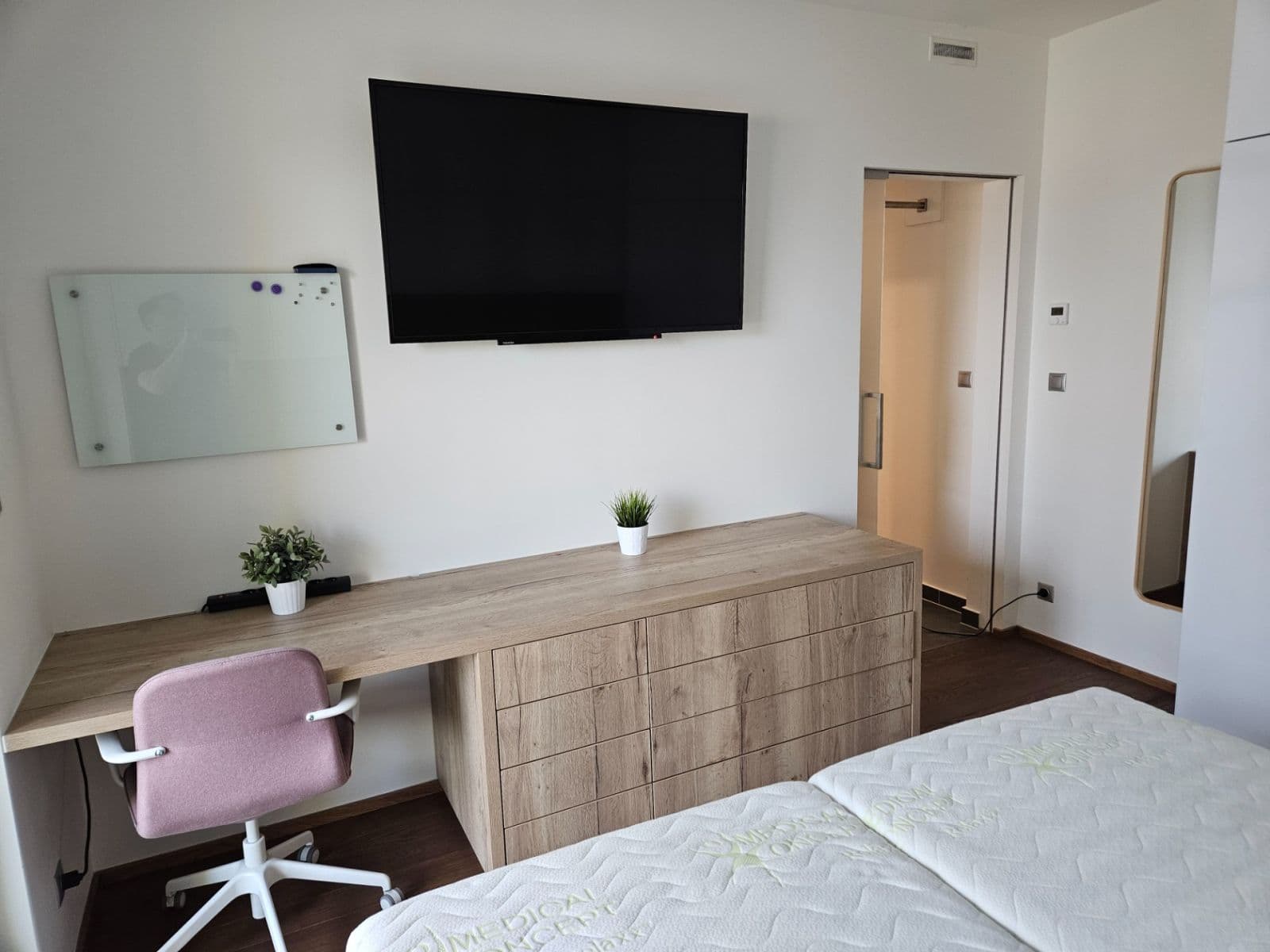 1 bedroom with open-plan kitchen flat to rent, 56 m², Kurta Konráda, Prague, Prague 1 bedroom with open-plan kitchen flat to rent, 56 m², Kurta Konráda, Prague, Prague