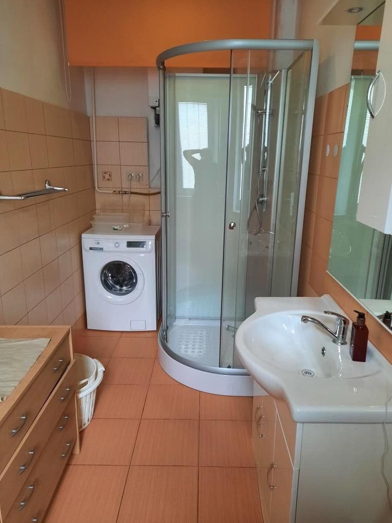 3 bedroom flat to rent, 72 m², V. P. Tótha, Martin, Žilinský Region 3 bedroom flat to rent, 72 m², V. P. Tótha, Martin, Žilinský Region