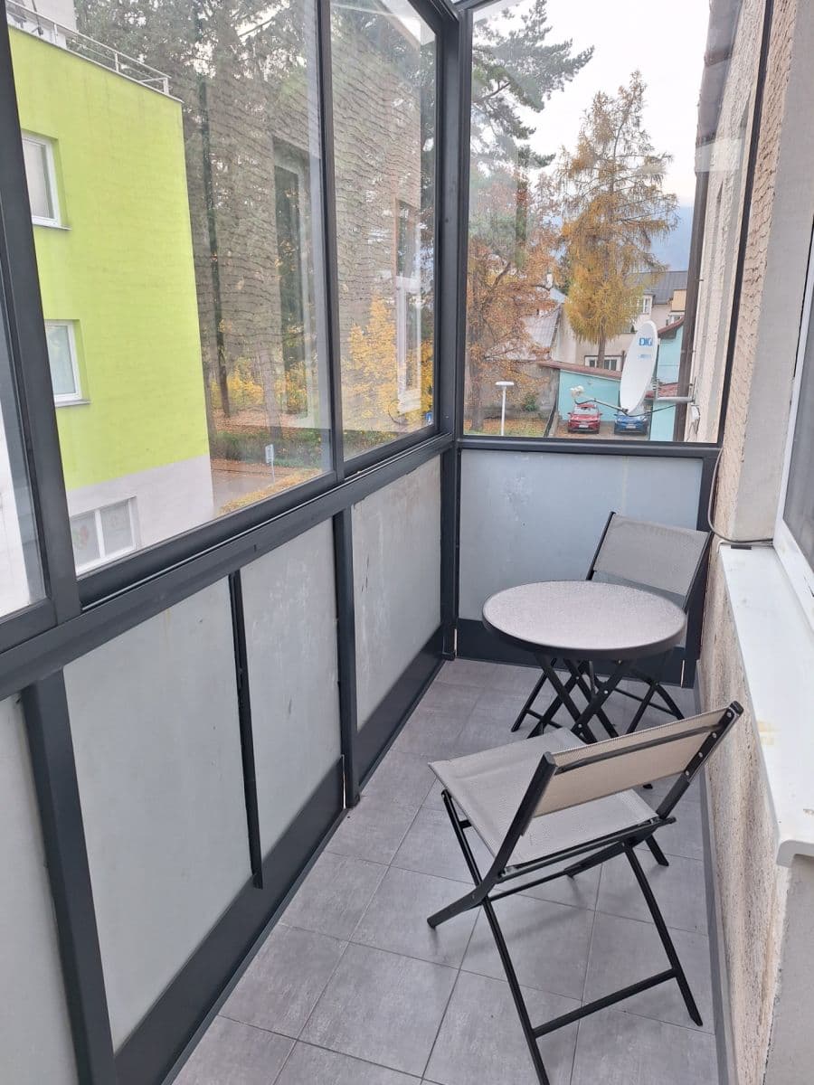 3 bedroom flat to rent, 72 m², V. P. Tótha, Martin, Žilinský Region 3 bedroom flat to rent, 72 m², V. P. Tótha, Martin, Žilinský Region