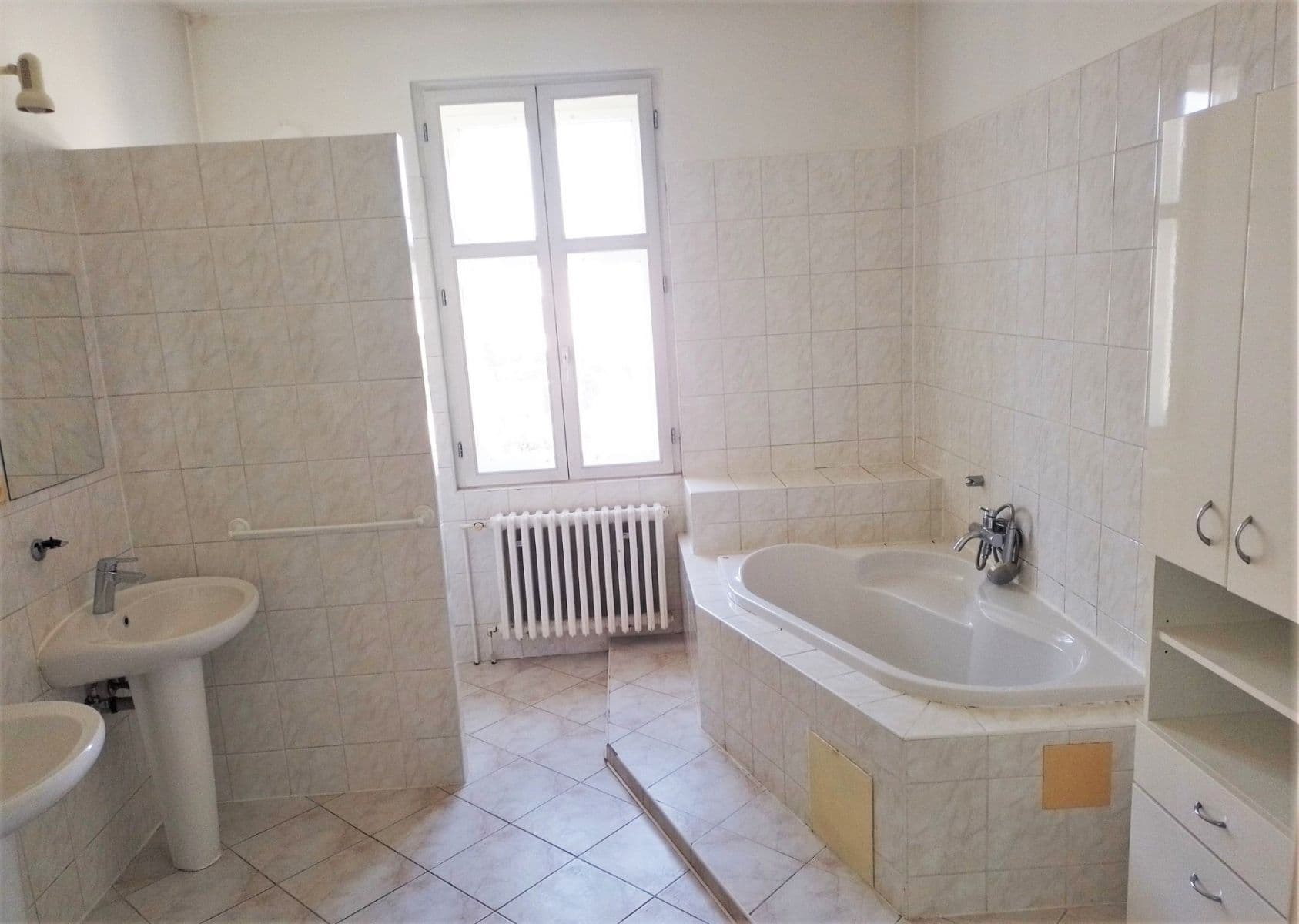 house for sale, 161 m², U Červeného kostela, Teplice, Ústecký Region house for sale, 161 m², U Červeného kostela, Teplice, Ústecký Region