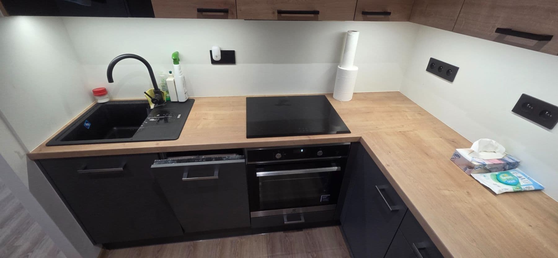 1 bedroom with open-plan kitchen flat to rent, 43 m², Opletalova, Kutná Hora, Středočeský Region 1 bedroom with open-plan kitchen flat to rent, 43 m², Opletalova, Kutná Hora, Středočeský Region