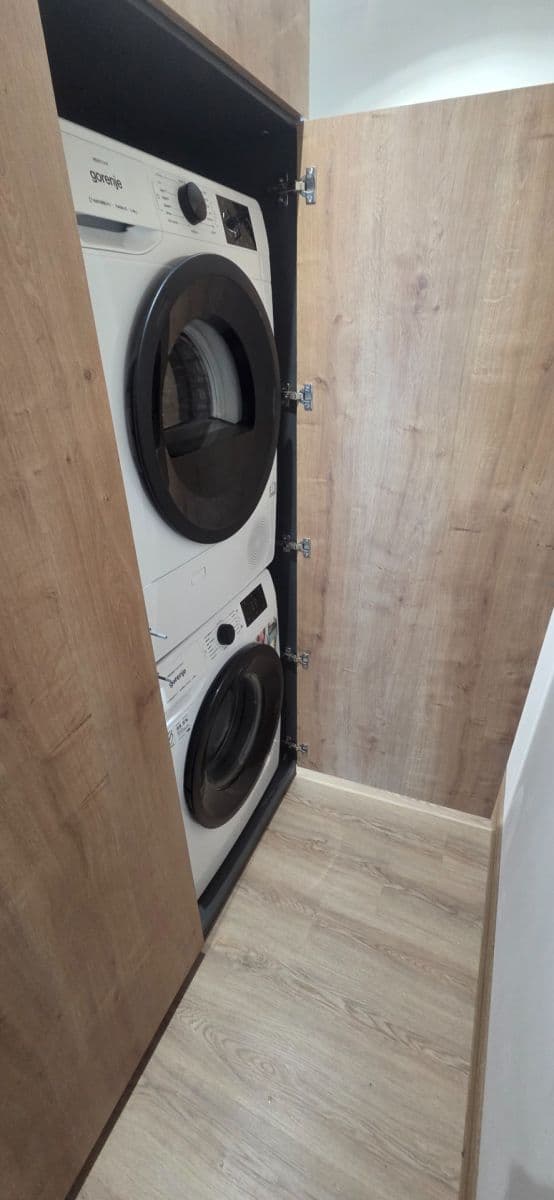 1 bedroom with open-plan kitchen flat to rent, 43 m², Opletalova, Kutná Hora, Středočeský Region 1 bedroom with open-plan kitchen flat to rent, 43 m², Opletalova, Kutná Hora, Středočeský Region