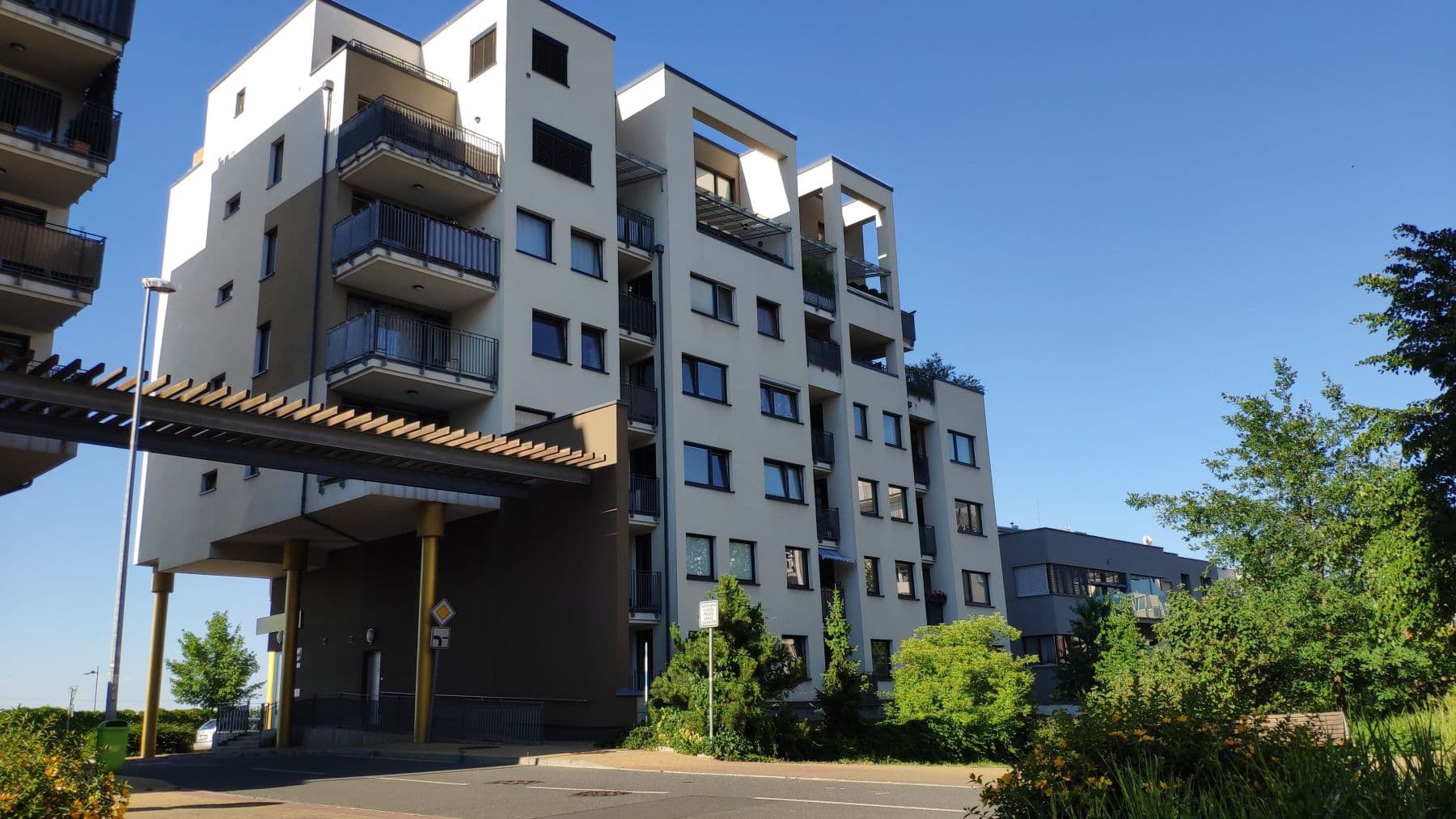 2 bedroom with open-plan kitchen flat to rent, 76 m², Zakšínská, Prague, Prague 2 bedroom with open-plan kitchen flat to rent, 76 m², Zakšínská, Prague, Prague