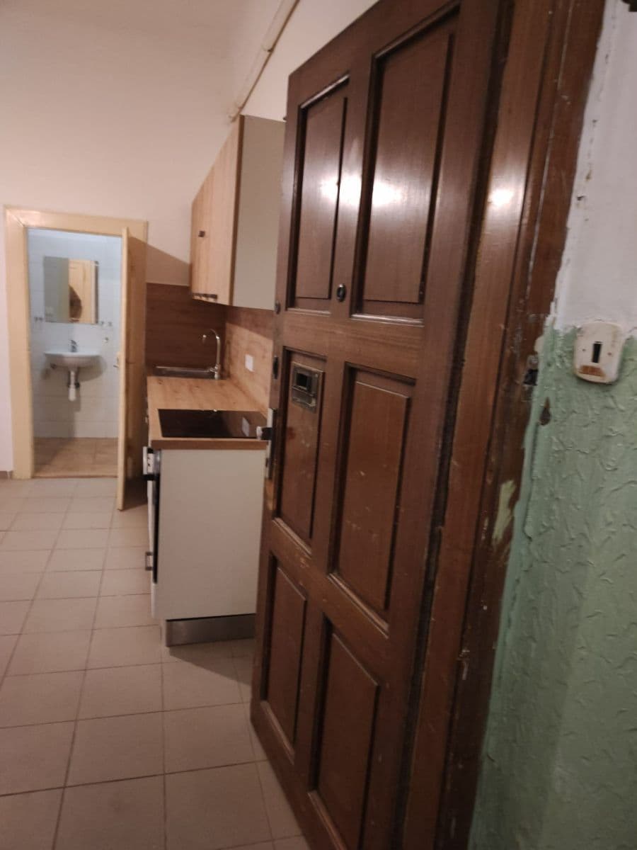 2 bedroom flat to rent, 45 m², Kodaňská, Prague, Prague 2 bedroom flat to rent, 45 m², Kodaňská, Prague, Prague