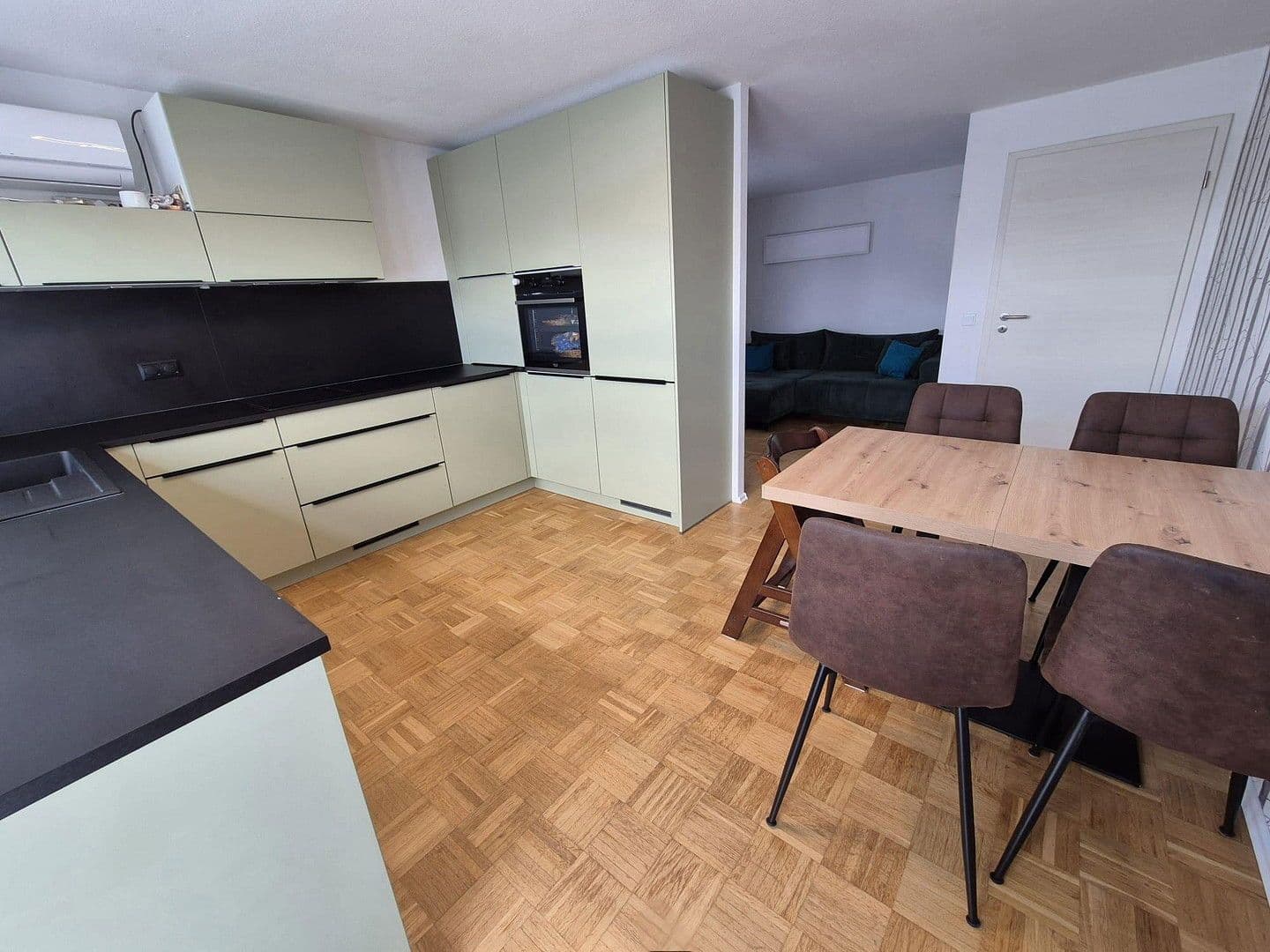 4 bedroom flat to rent, 105 m², Philippsburg, Baden-Württemberg 4 bedroom flat to rent, 105 m², Philippsburg, Baden-Württemberg