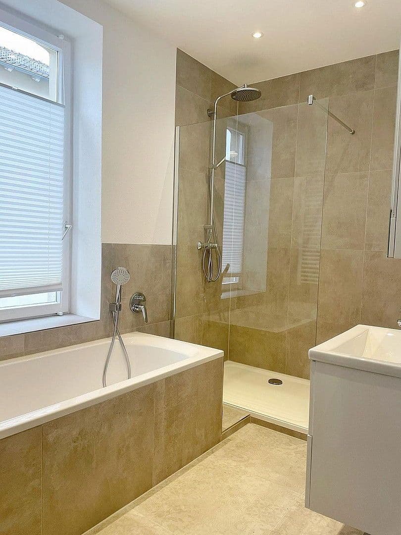 4 bedroom flat to rent, 135 m², Bahnhofstraße 25, Coburg, Bavaria 4 bedroom flat to rent, 135 m², Bahnhofstraße 25, Coburg, Bavaria