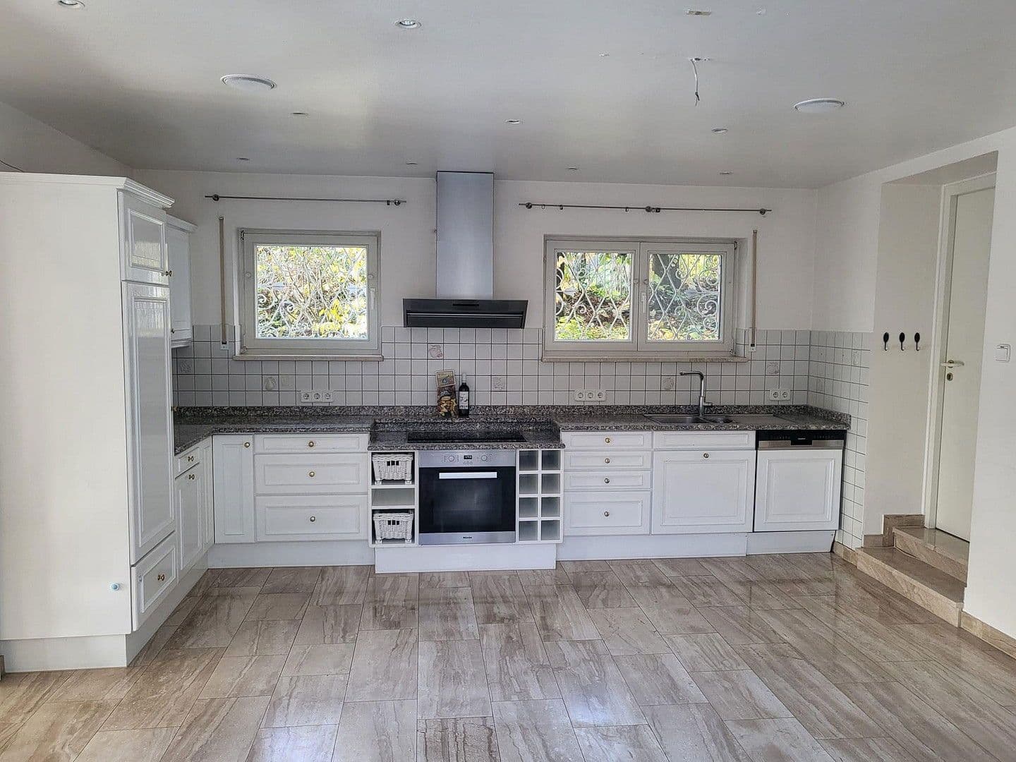 house for sale, 458 m², Ottenbach, Baden-Württemberg house for sale, 458 m², Ottenbach, Baden-Württemberg