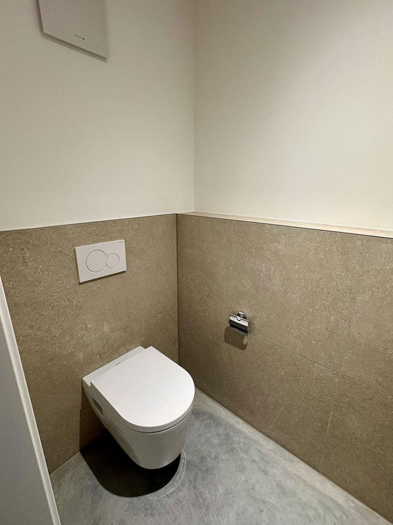 3 bedroom flat to rent, 109 m², Happinger Straße 66, Rosenheim, Bavaria 3 bedroom flat to rent, 109 m², Happinger Straße 66, Rosenheim, Bavaria