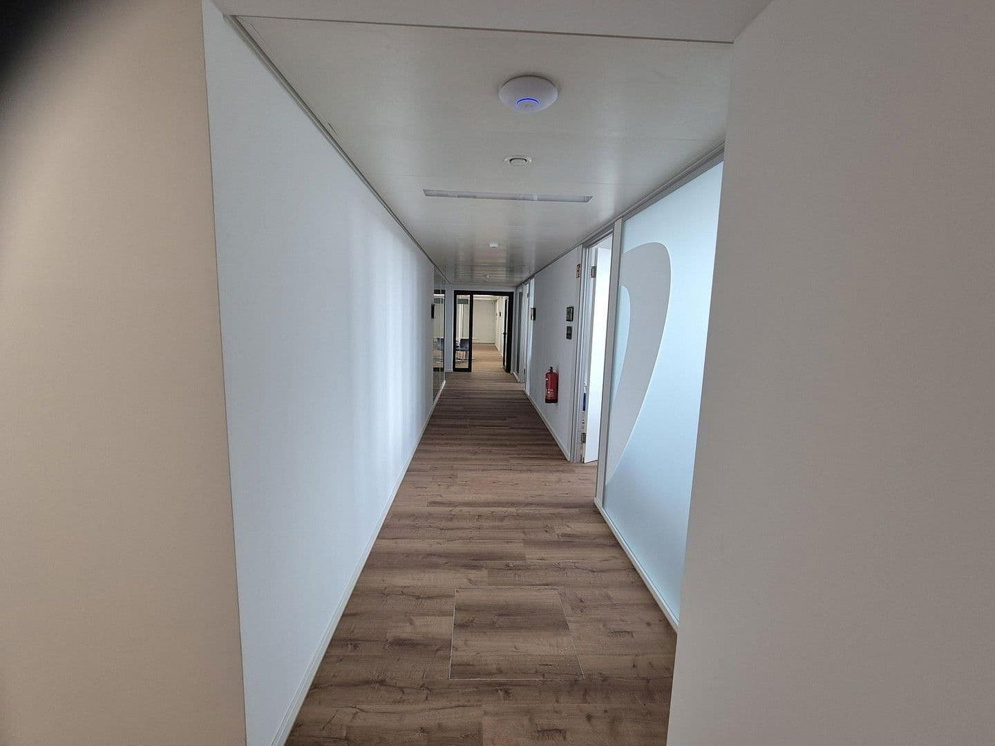 office to rent, 1,200 m², Pelkovenstraße 145, München, Bavaria office to rent, 1,200 m², Pelkovenstraße 145, München, Bavaria