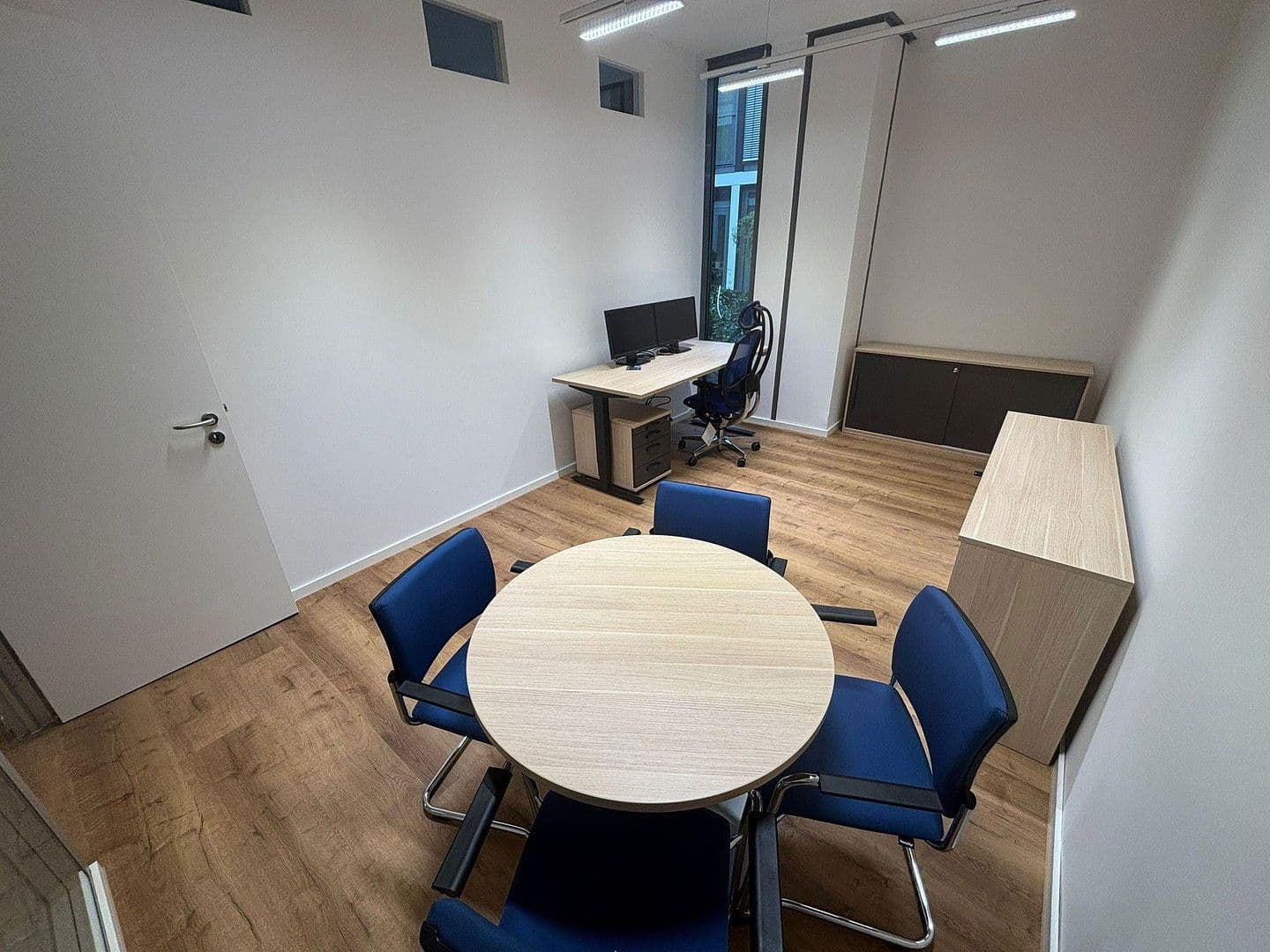 office to rent, 1,200 m², Pelkovenstraße 145, München, Bavaria office to rent, 1,200 m², Pelkovenstraße 145, München, Bavaria