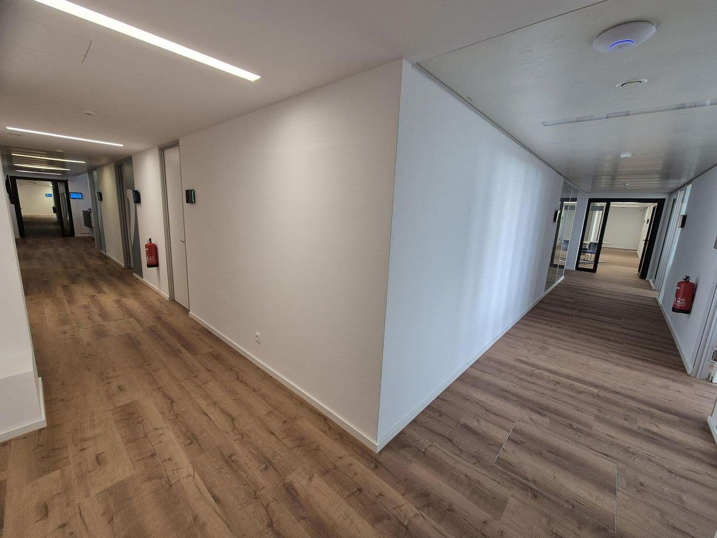 office to rent, 1,200 m², Pelkovenstraße 145, München, Bavaria office to rent, 1,200 m², Pelkovenstraße 145, München, Bavaria