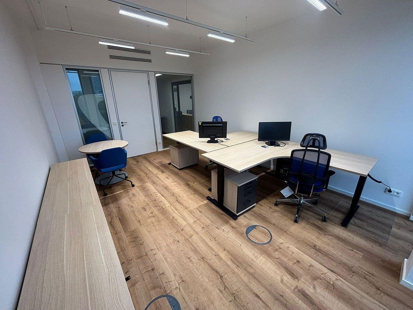 office to rent, 1,200 m², Pelkovenstraße 145, München, Bavaria office to rent, 1,200 m², Pelkovenstraße 145, München, Bavaria