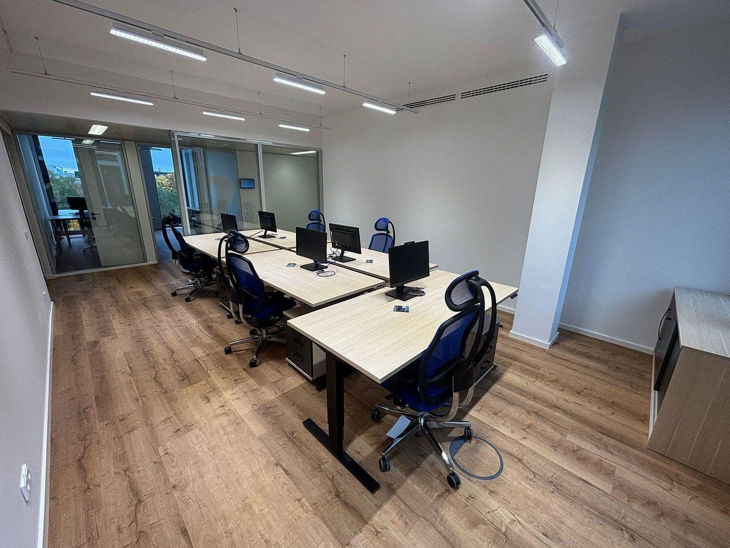 office to rent, 1,200 m², Pelkovenstraße 145, München, Bavaria office to rent, 1,200 m², Pelkovenstraße 145, München, Bavaria