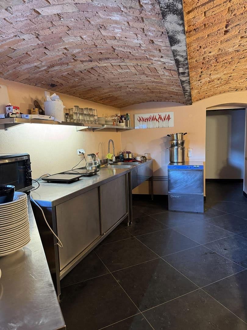 non-residential property for sale, 1,186 m², Halle, Saxony-Anhalt non-residential property for sale, 1,186 m², Halle, Saxony-Anhalt