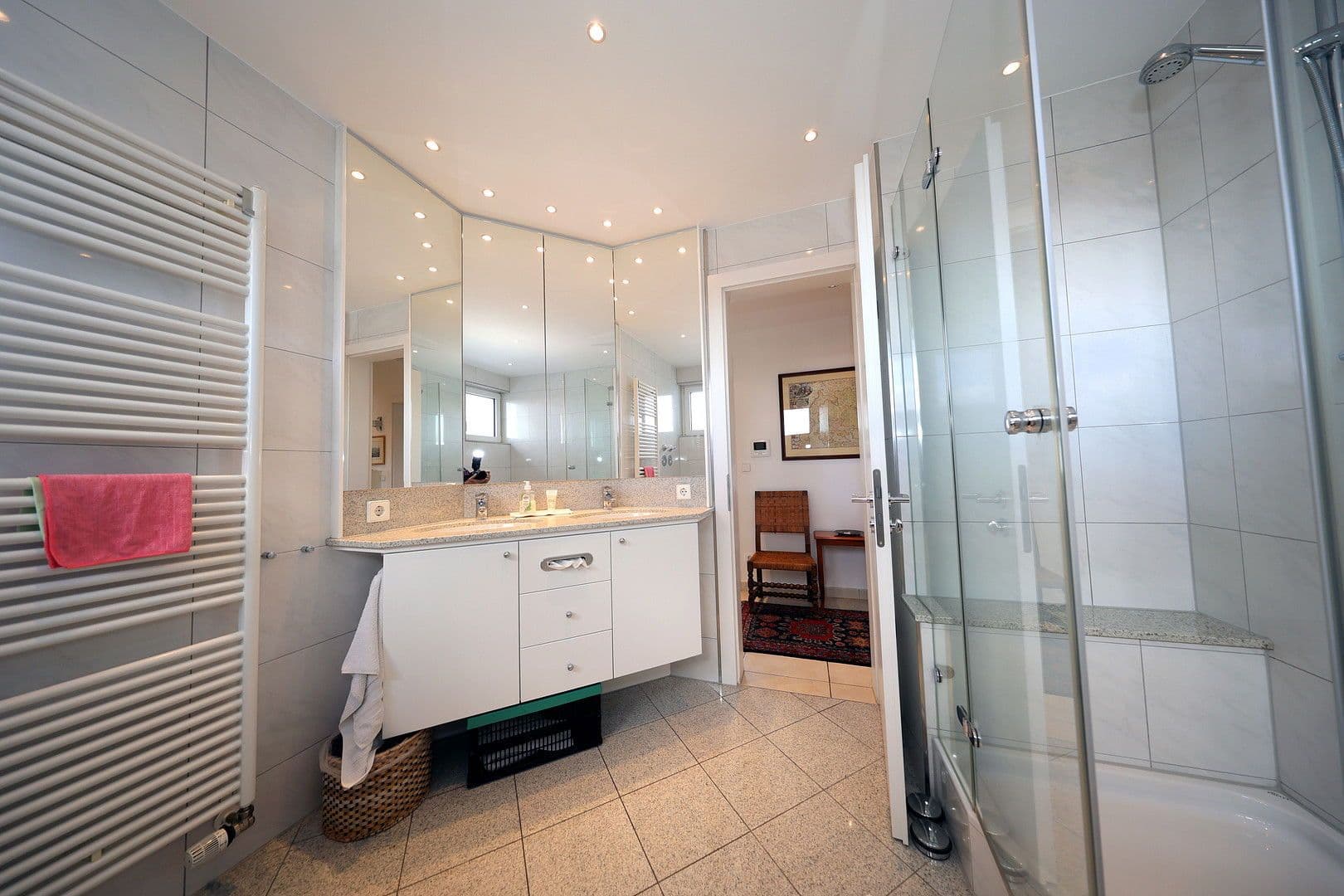 3 bedroom with open-plan kitchen flat to rent, 110 m², Leinfelden-Echterdingen, Baden-Württemberg 3 bedroom with open-plan kitchen flat to rent, 110 m², Leinfelden-Echterdingen, Baden-Württemberg