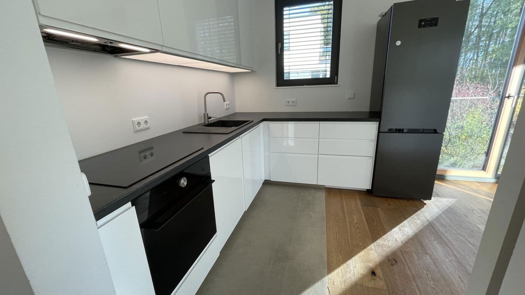 1 bedroom with open-plan kitchen flat to rent, 72 m², Bestensee, Brandenburg 1 bedroom with open-plan kitchen flat to rent, 72 m², Bestensee, Brandenburg