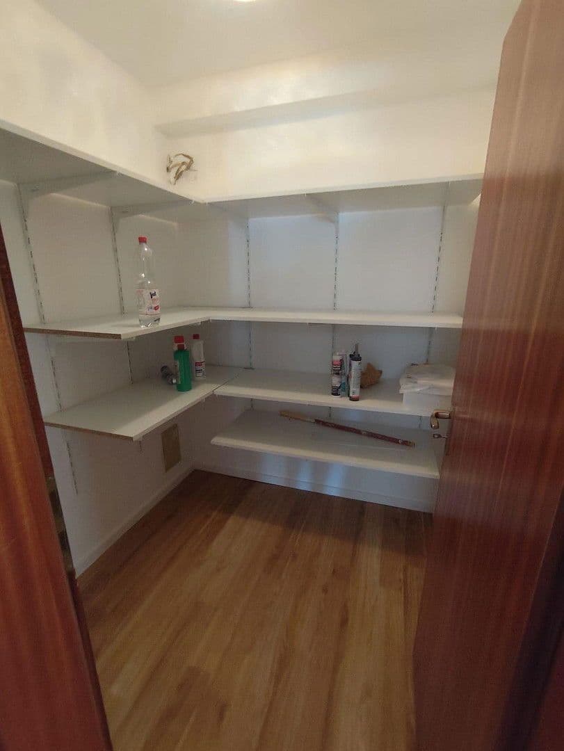 3 bedroom flat to rent, 96 m², Sartoriusstr. 6, Würzburg, Bavaria 3 bedroom flat to rent, 96 m², Sartoriusstr. 6, Würzburg, Bavaria