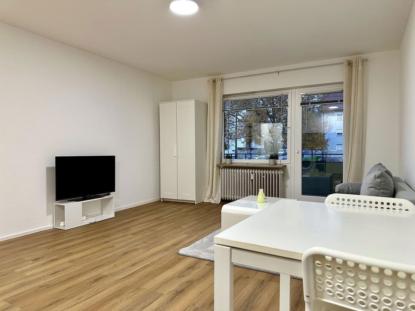 1 bedroom flat to rent, 35 m², Stuttgart, Baden-Württemberg 1 bedroom flat to rent, 35 m², Stuttgart, Baden-Württemberg