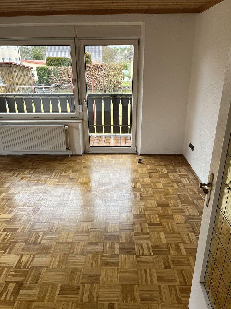 3 bedroom flat to rent, 70 m², Maxhütte-Haidhof, Bavaria 3 bedroom flat to rent, 70 m², Maxhütte-Haidhof, Bavaria