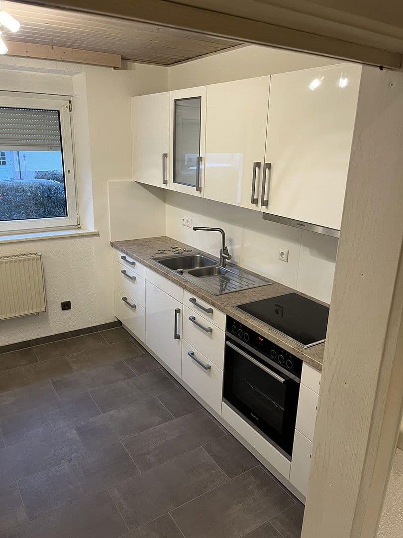 3 bedroom flat to rent, 70 m², Maxhütte-Haidhof, Bavaria 3 bedroom flat to rent, 70 m², Maxhütte-Haidhof, Bavaria