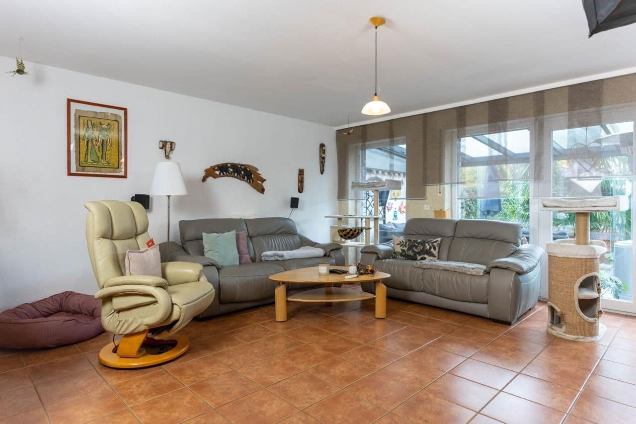 house for sale, 132 m², Langenfeld (Rheinland), North Rhine-Westphalia house for sale, 132 m², Langenfeld (Rheinland), North Rhine-Westphalia