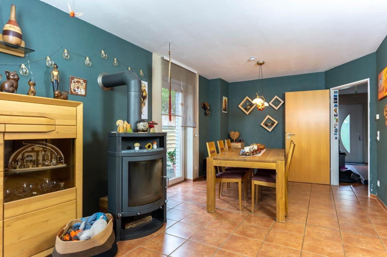 house for sale, 132 m², Langenfeld (Rheinland), North Rhine-Westphalia house for sale, 132 m², Langenfeld (Rheinland), North Rhine-Westphalia