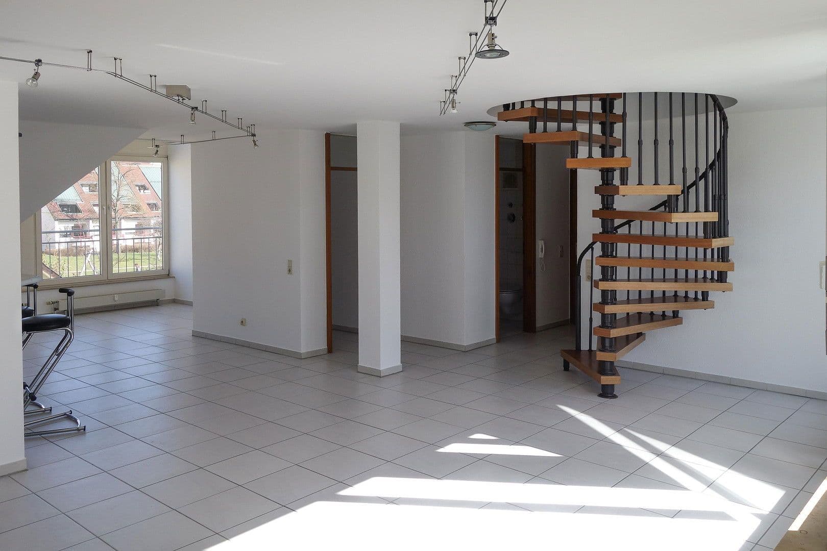 3 bedroom flat to rent, 116 m², Esslingen am Neckar, Baden-Württemberg 3 bedroom flat to rent, 116 m², Esslingen am Neckar, Baden-Württemberg