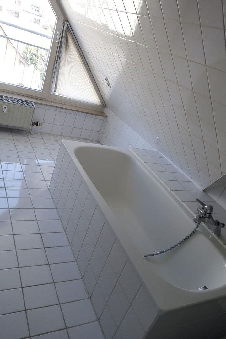 3 bedroom flat to rent, 116 m², Esslingen am Neckar, Baden-Württemberg 3 bedroom flat to rent, 116 m², Esslingen am Neckar, Baden-Württemberg