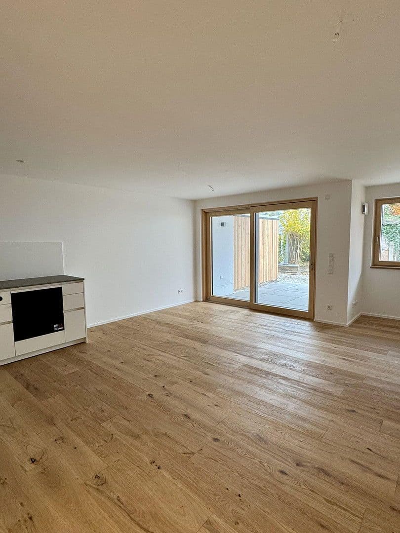 2 bedroom flat to rent, 74 m², Happinger Straße 66, Rosenheim, Bavaria 2 bedroom flat to rent, 74 m², Happinger Straße 66, Rosenheim, Bavaria