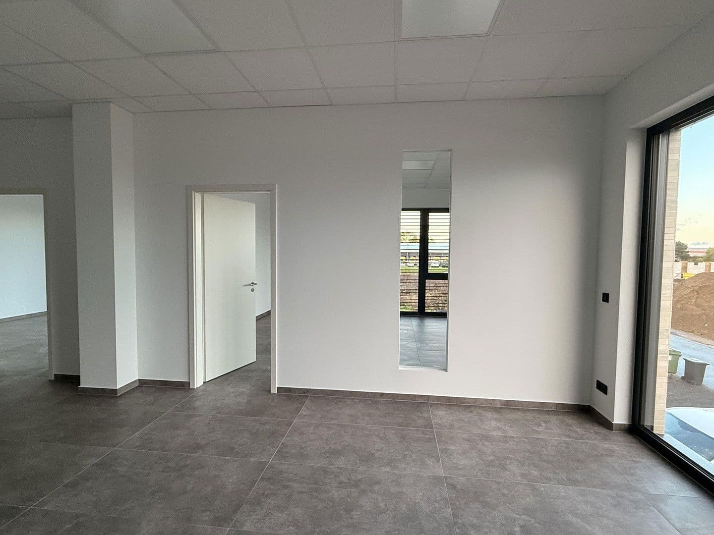 office to rent, 96 m², Emmy-Noether-Str. 4, Rheinbach, North Rhine-Westphalia office to rent, 96 m², Emmy-Noether-Str. 4, Rheinbach, North Rhine-Westphalia